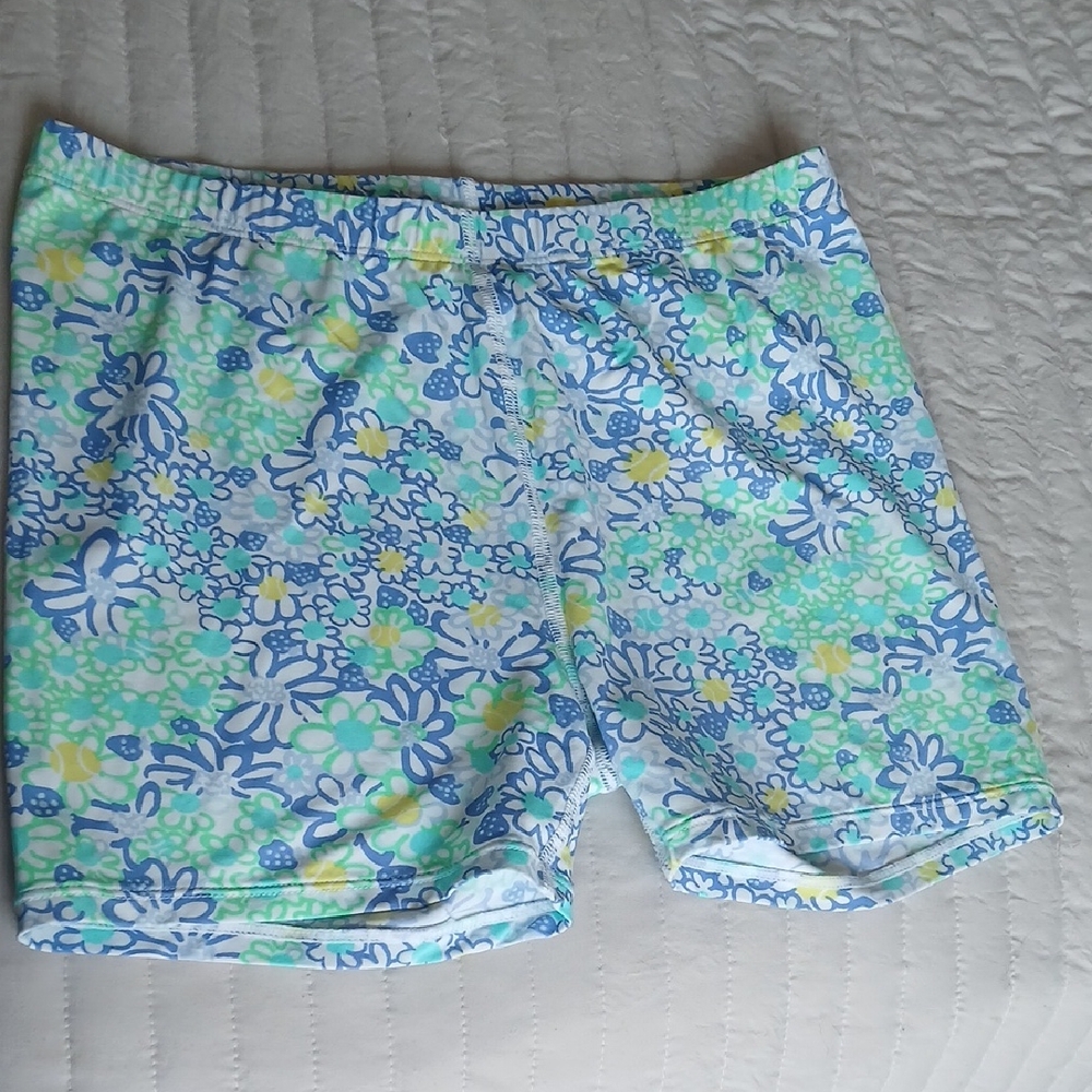 Lilly Pulitzer Luxletic Floral  Shorts /Size : XS